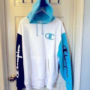 Men’s XL Carolina blue, white, and navy Champion hoodie. Never worn